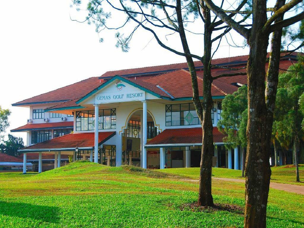 เกมัส กอล์ฟ รีสอร์ต Hotel Gemas ภายนอก รูปภาพ